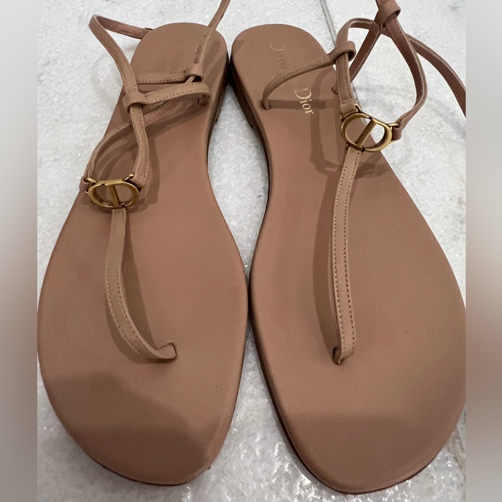 Christian Dior women’s T strap sandals - Picture 4 of 7
